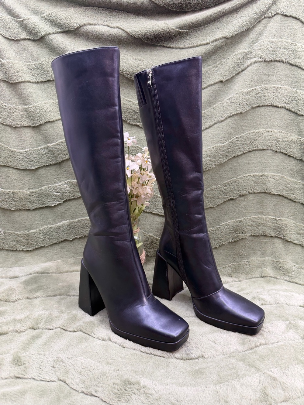 Princess Polly tall boots